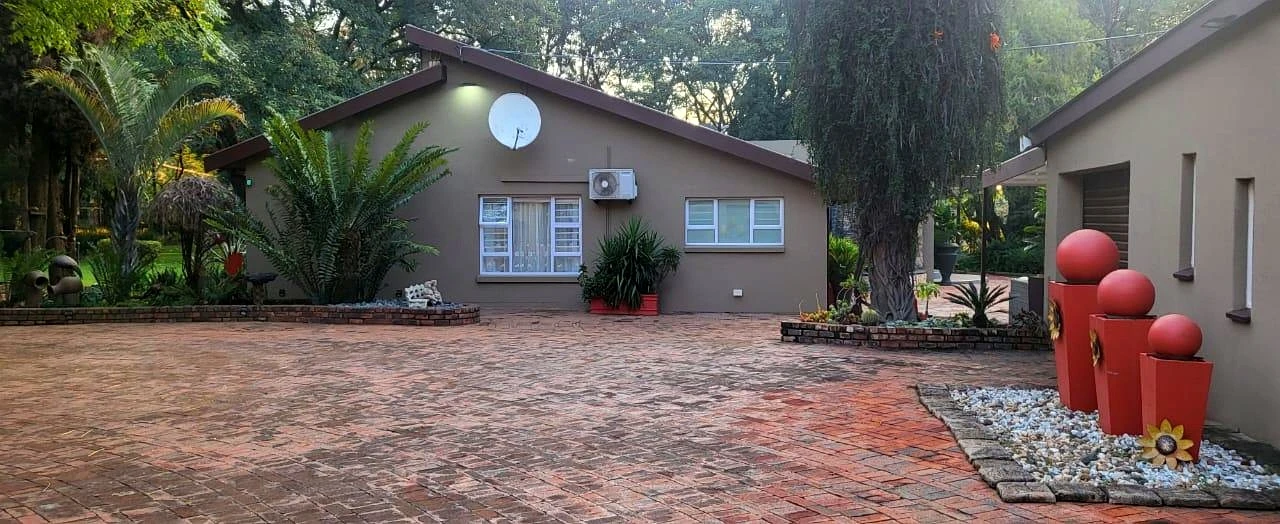 Residential yard paving and landscaping project